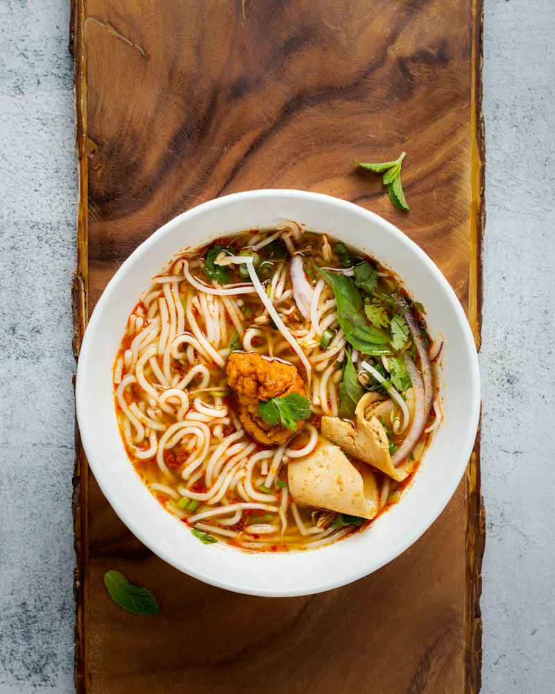 Noodle soup with egg and vegetables